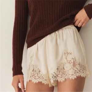Doen Cream Lace-Trim Silk Shorts